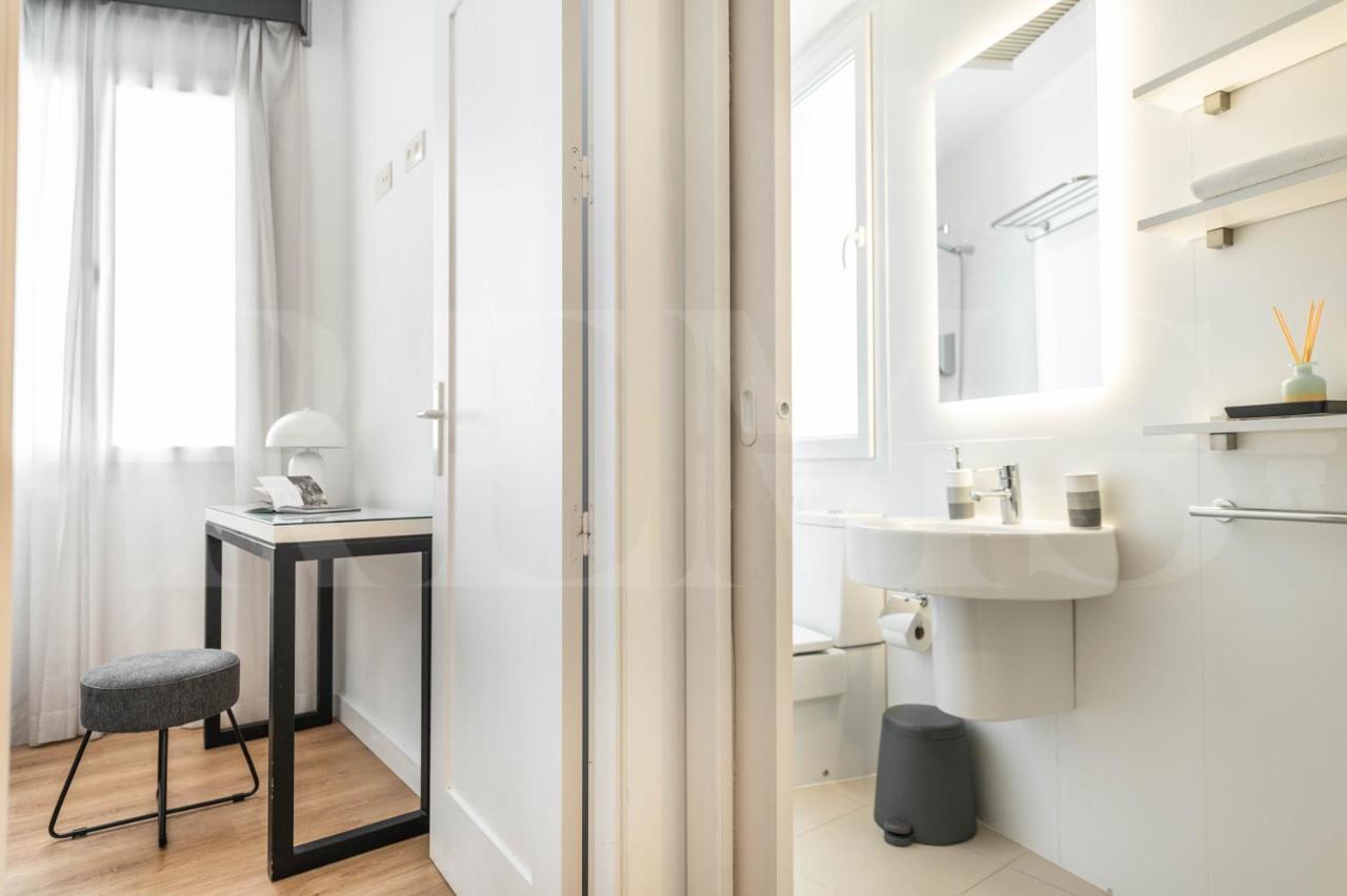 Ferienwohnung Inviting Duplex In Front Of Picasso Museum By Rems Málaga Exterior foto